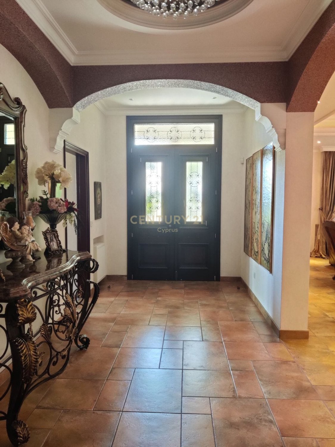 5 bedrooms Villa in Ypsonas, Limassol, Cyprus No. 54057