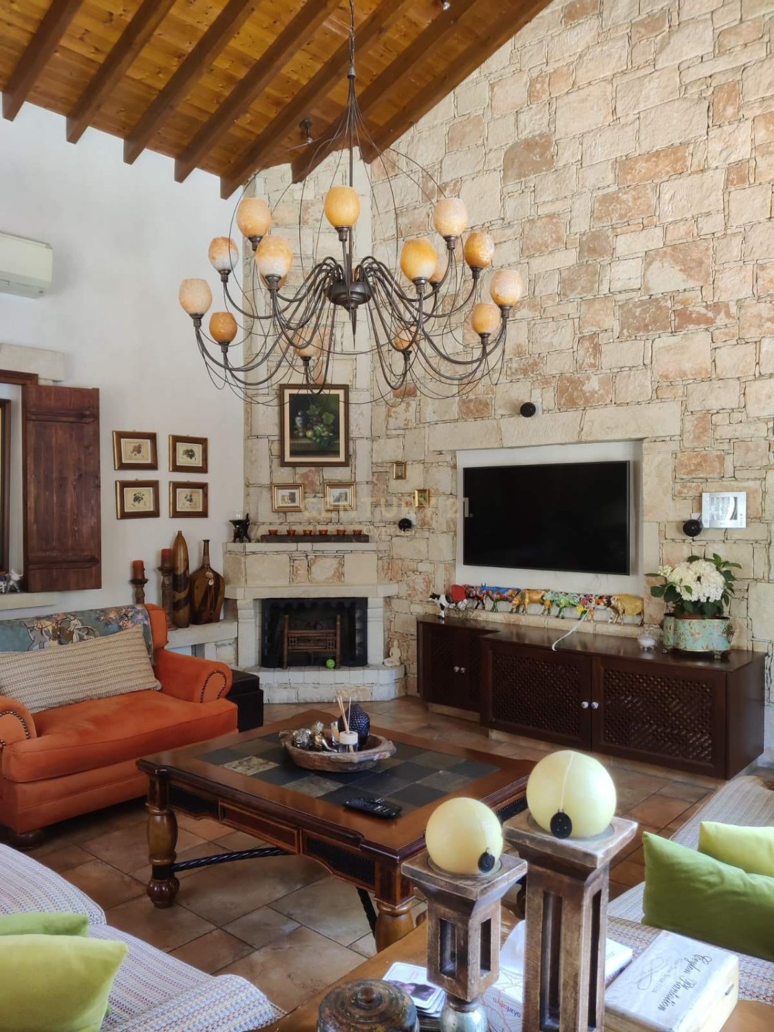 5 bedrooms Villa in Ypsonas, Limassol, Cyprus No. 54057