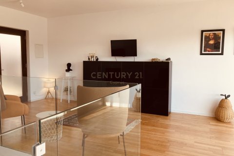 4 bedrooms Villa in Chryseleousa, Strovolos, Nicosia, No. 54056 8