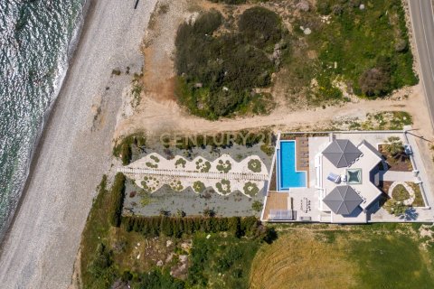 5 dormitorios Villa en Agios Theodoros, Limassol, No. 56122 2