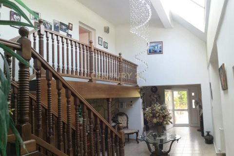 4 dormitorios Villa en Akrounta, Limassol,  No. 56121 10