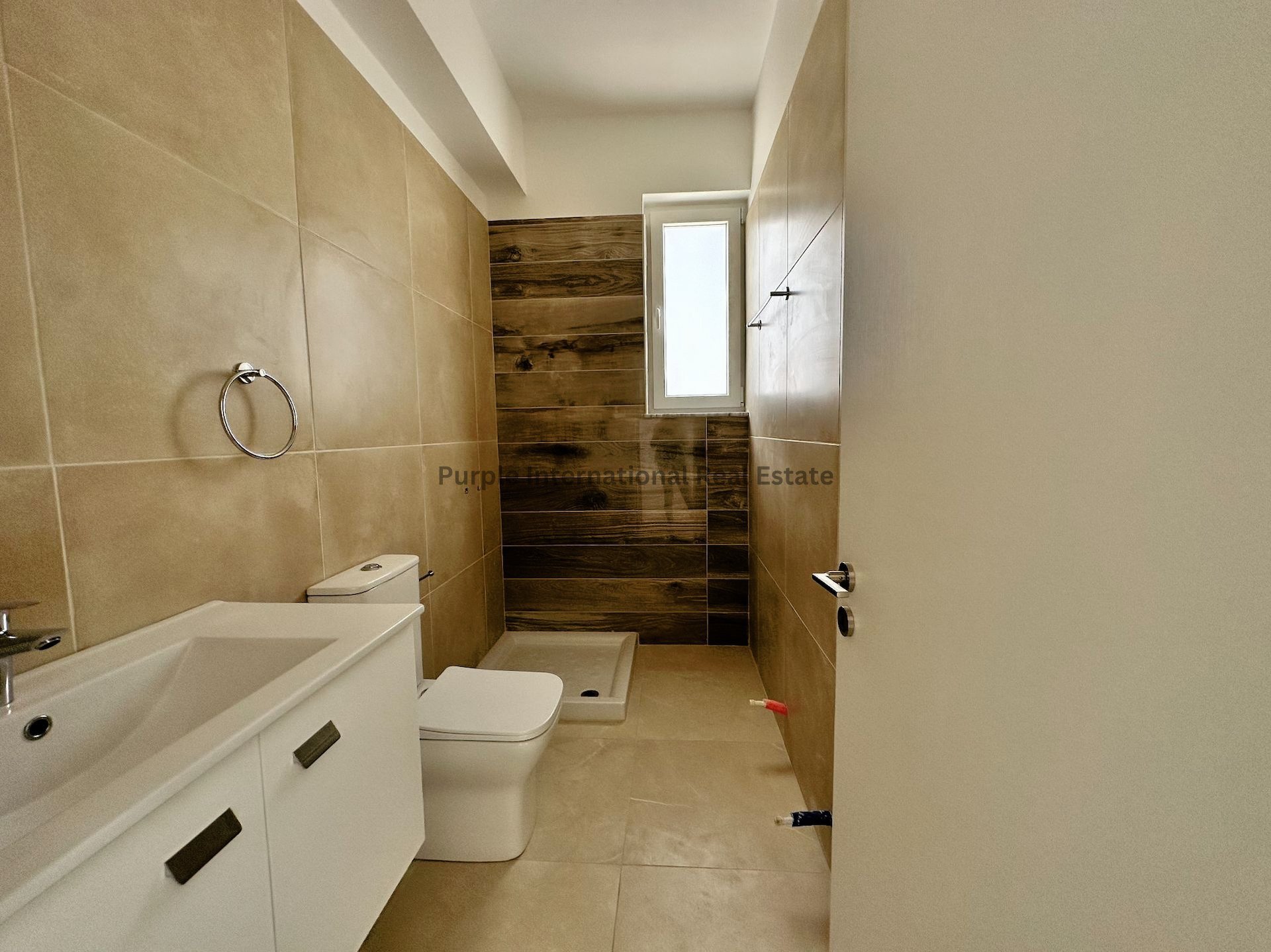 3 bedrooms Villa in Larnaka, Cyprus No. 8529