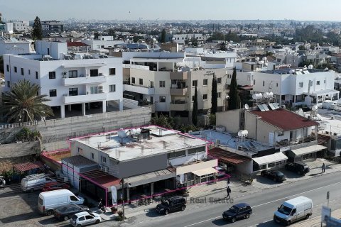 Магазин 80м2 в Лакатамия, Никосия, Кипр № 37218 1