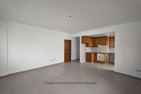 Магазин 80м2 в Лакатамия, Никосия, Кипр № 37218 14