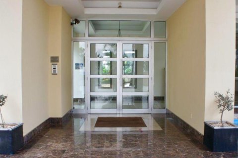 2 dormitorios Apartamento en Agios Tychonas, Limassol,  No. 34902 3