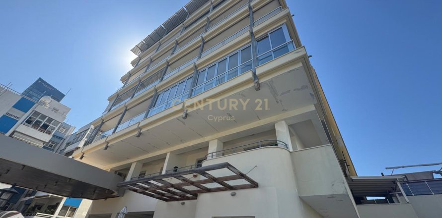 2 dormitorios Apartamento en Agios Tychonas, Limassol,  No. 34902