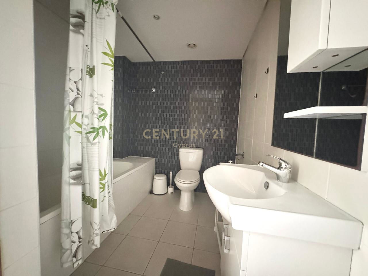 2 chambres Appartement à Agios Tychonas, Limassol, Chypre No. 34902