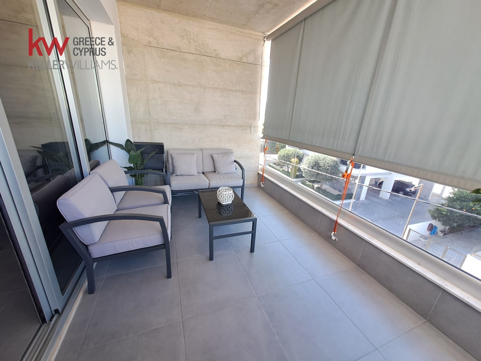 2 bedrooms Apartment in Larnaca, Larnaka, Cyprus No. 40622