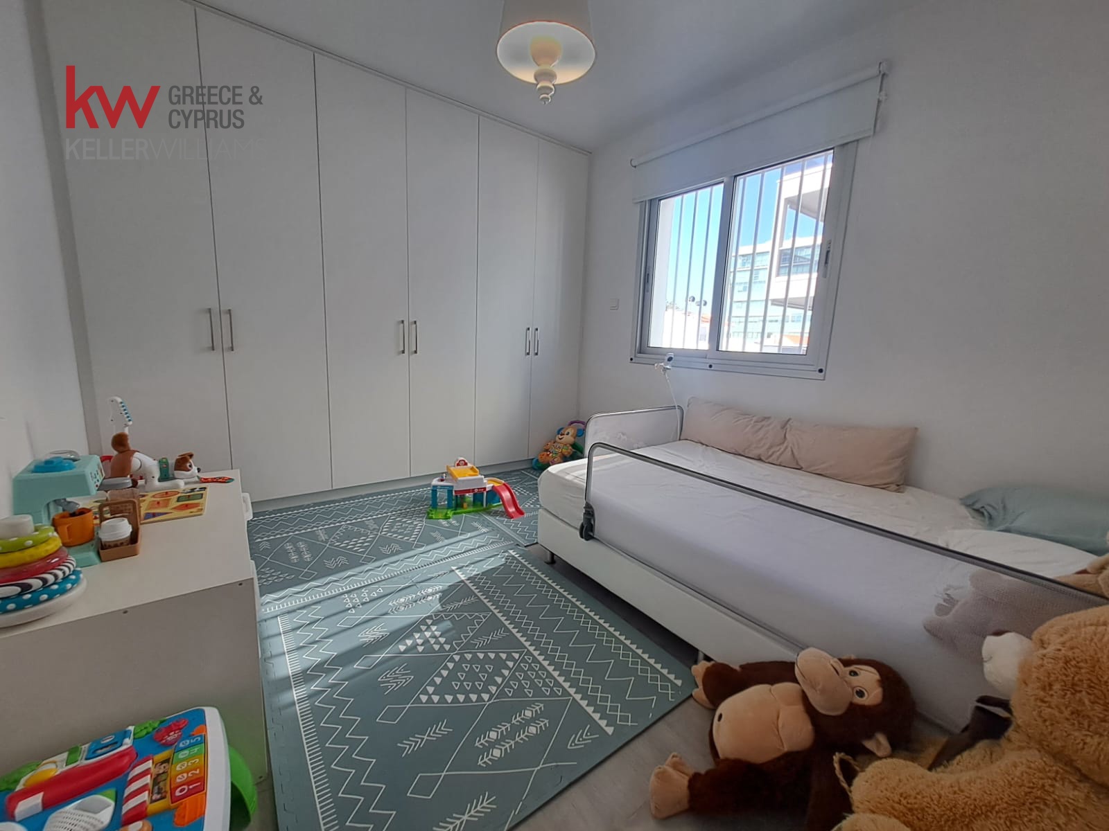2 bedrooms Apartment in Larnaca, Larnaka, Cyprus No. 40622