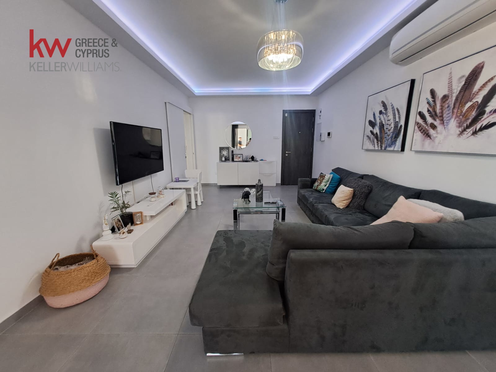 2 bedrooms Apartment in Larnaca, Larnaka, Cyprus No. 40622