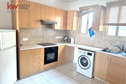 2 bedrooms Apartment in Larnaca, Larnaka,  No. 40621 5