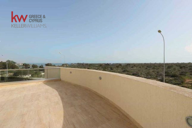 7 bedrooms Villa in Liopetri, Ammochostos, Cyprus No. 40626