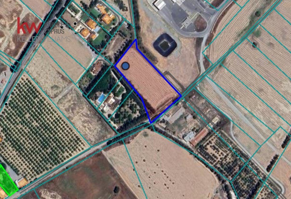 8935m2 Terreno en Meneou, Larnaka, Chipre No. 40623