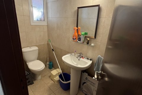 3 bedrooms Apartment in Larnaca, Larnaka,  No. 40624 7