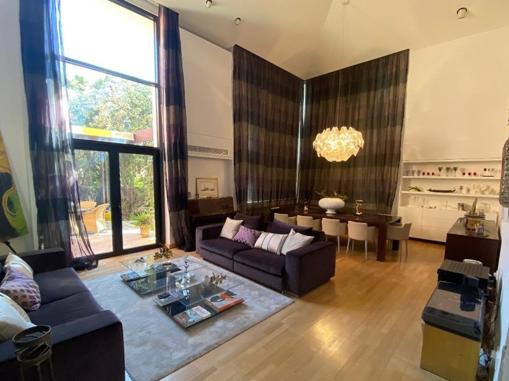4 bedrooms Villa in Germasogeia, Limassol, Cyprus No. 6448