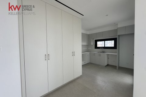 2 bedrooms Apartment in Larnaca, Larnaka,  No. 39489 2