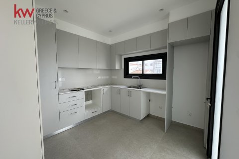 2 bedrooms Apartment in Larnaca, Larnaka,  No. 39489 3