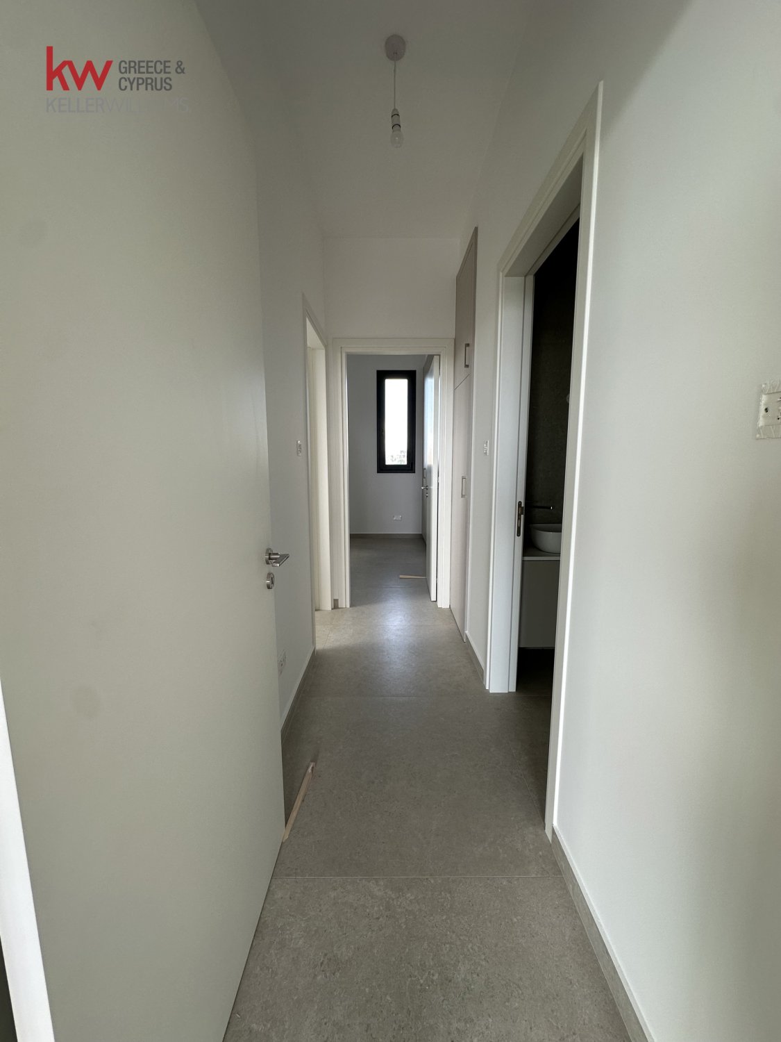 Квартира с 2 спальнями в Ларнака, Кипр № 39489