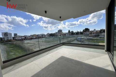 2 bedrooms Apartment in Larnaca, Larnaka,  No. 39489 12