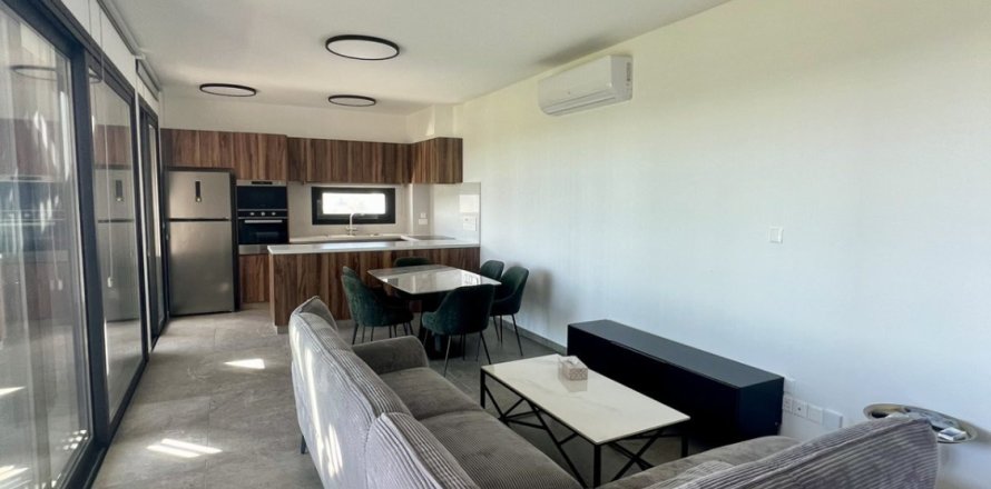 3 bedrooms Apartment in Livadia, Nicosia,  No. 39484