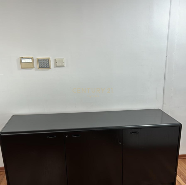 166m2 Oficina en Limassol, Chipre No. 53894