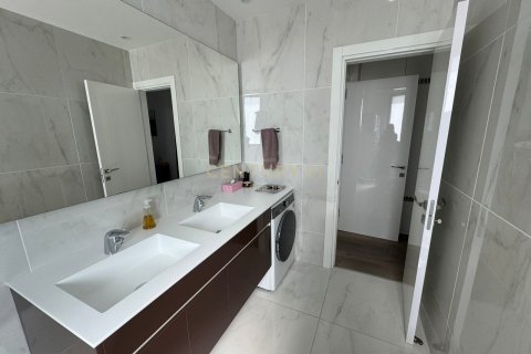 Офис 112м2 в Агиос Тихонас, Лимасол,  № 53896 15