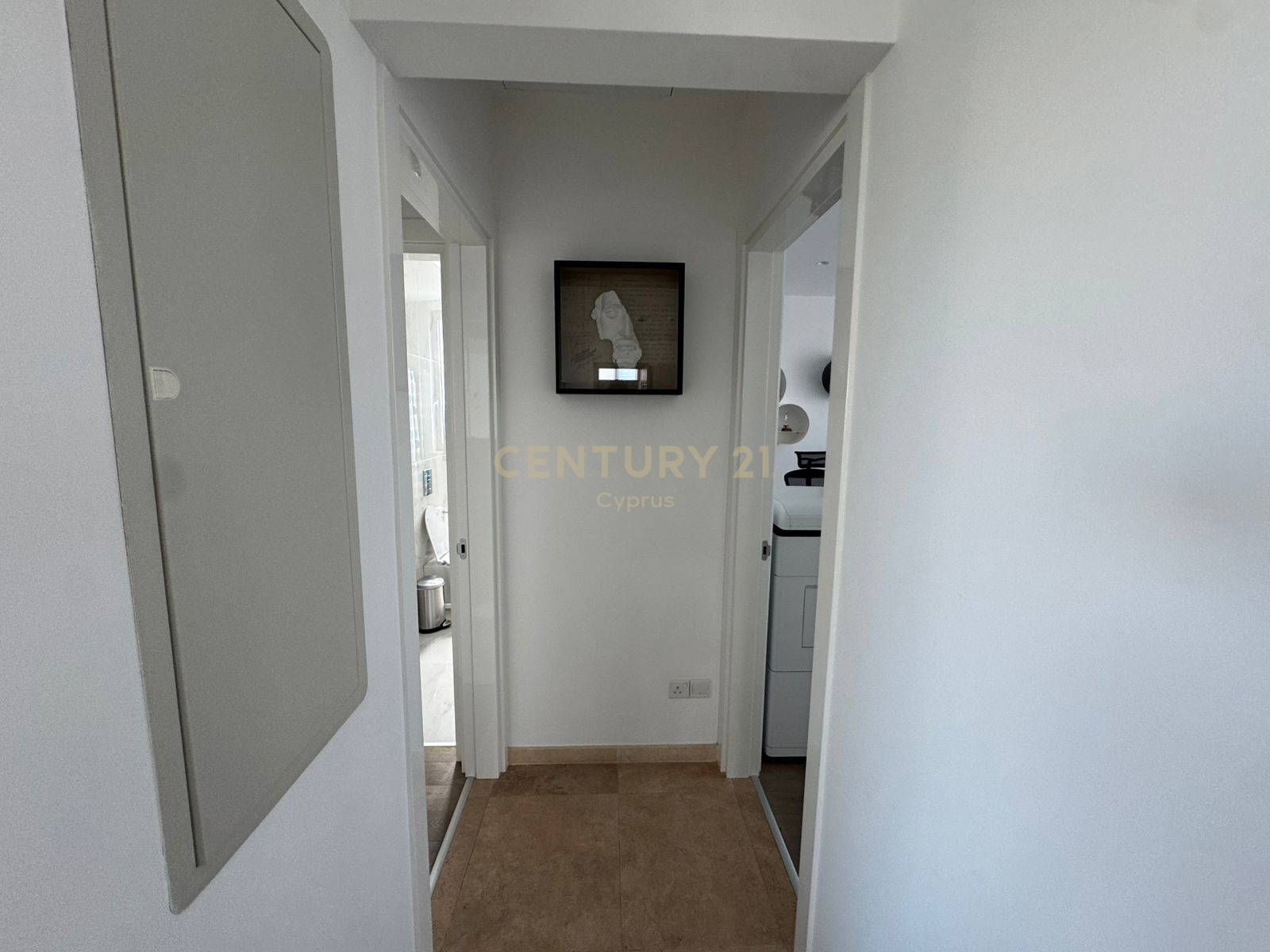 112m2 Oficina en Agios Tychonas, Limassol, Chipre No. 53896