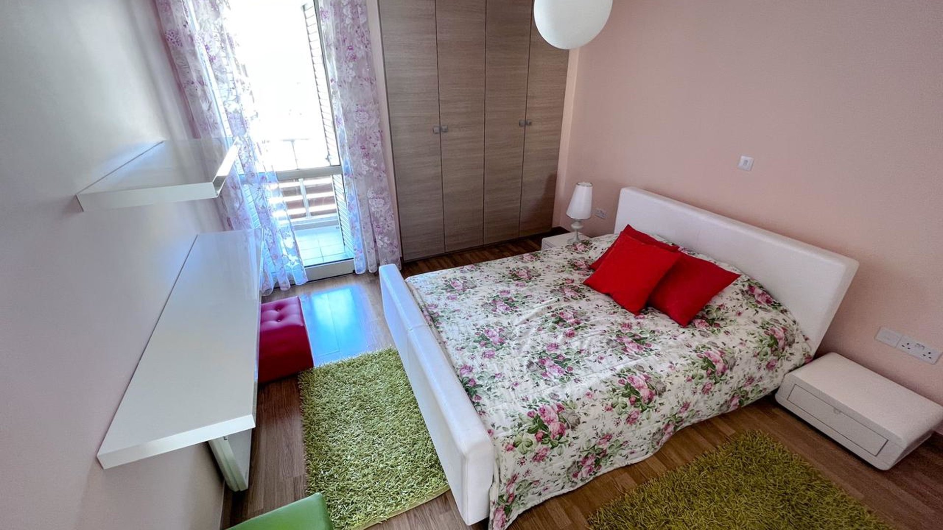 2 bedrooms Apartment in Limassol, Cyprus No. 26359