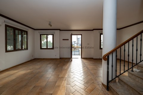 4 bedrooms Villa in Aradippou, Larnaka,  No. 51199 4