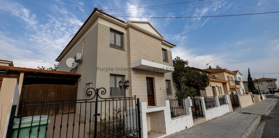 4 bedrooms Villa in Aradippou, Larnaka,  No. 51199