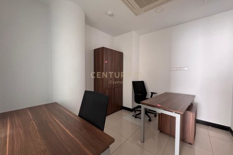 Офис 326м2 в Меса Гитонья, Лимасол,  № 53641 8