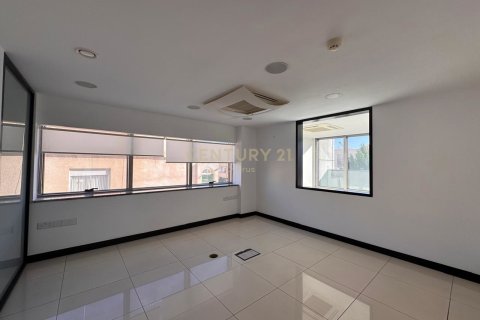 Офис 326м2 в Меса Гитонья, Лимасол,  № 53641 4