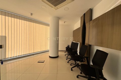 Офис 326м2 в Меса Гитонья, Лимасол,  № 53641 7