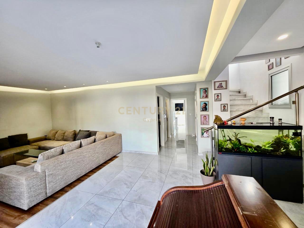 7 chambres Villa à Ypsonas, Limassol, Chypre No. 53646