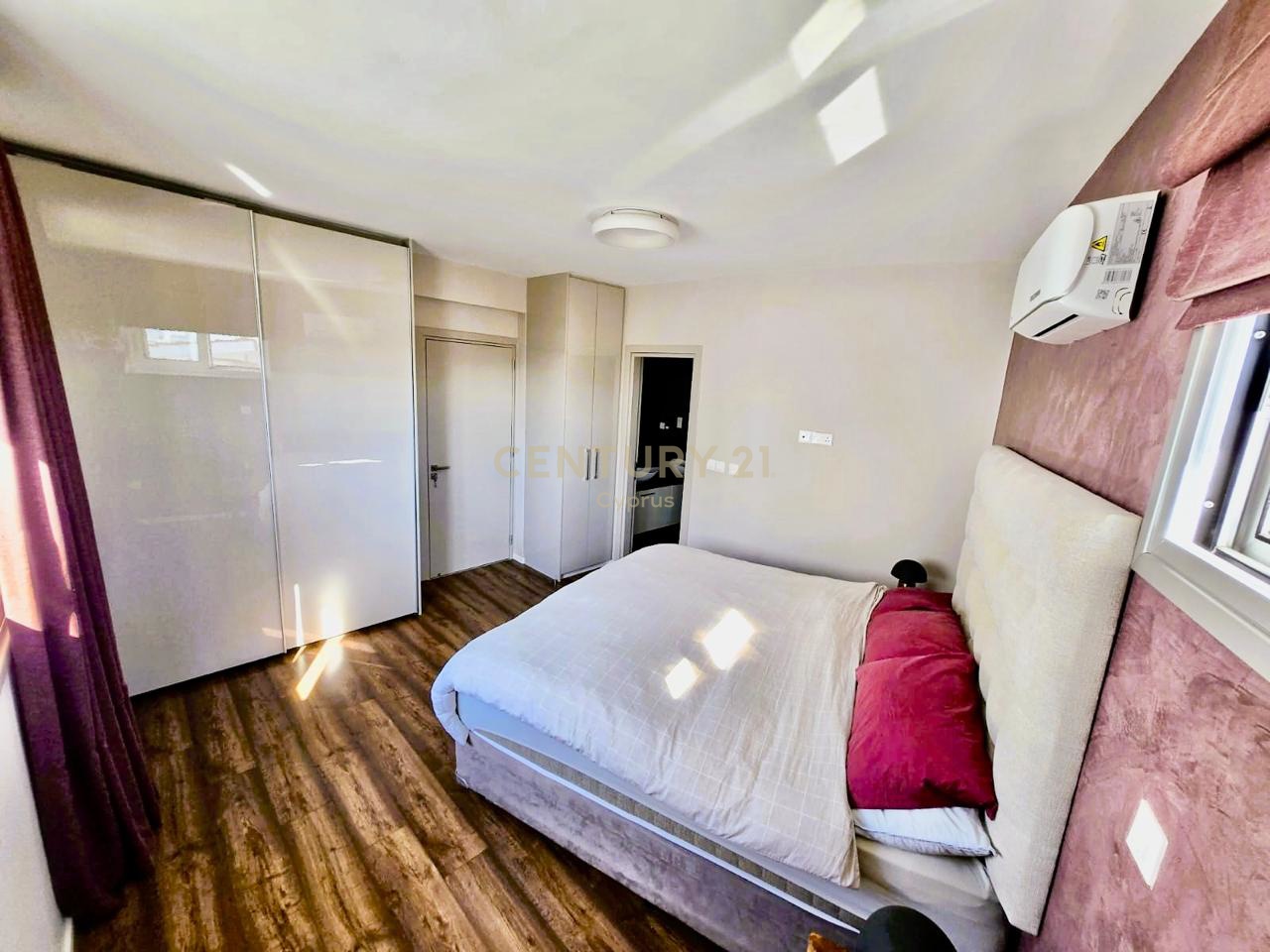 7 chambres Villa à Ypsonas, Limassol, Chypre No. 53646