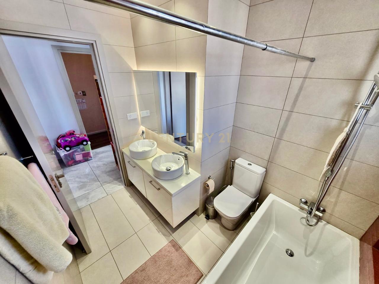 7 chambres Villa à Ypsonas, Limassol, Chypre No. 53646