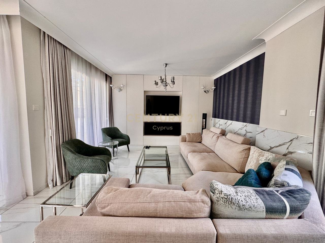 3 dormitorios Villa en Mouttagiaka, Limassol, Chipre No. 53645