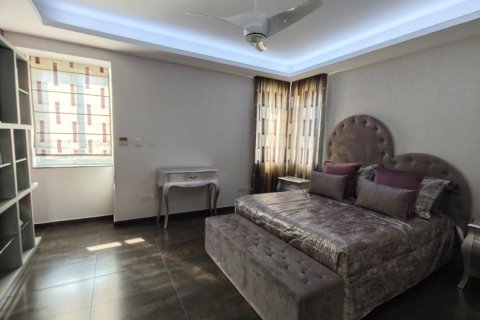 4 bedrooms Townhouse in Larnaka,  No. 39880 16