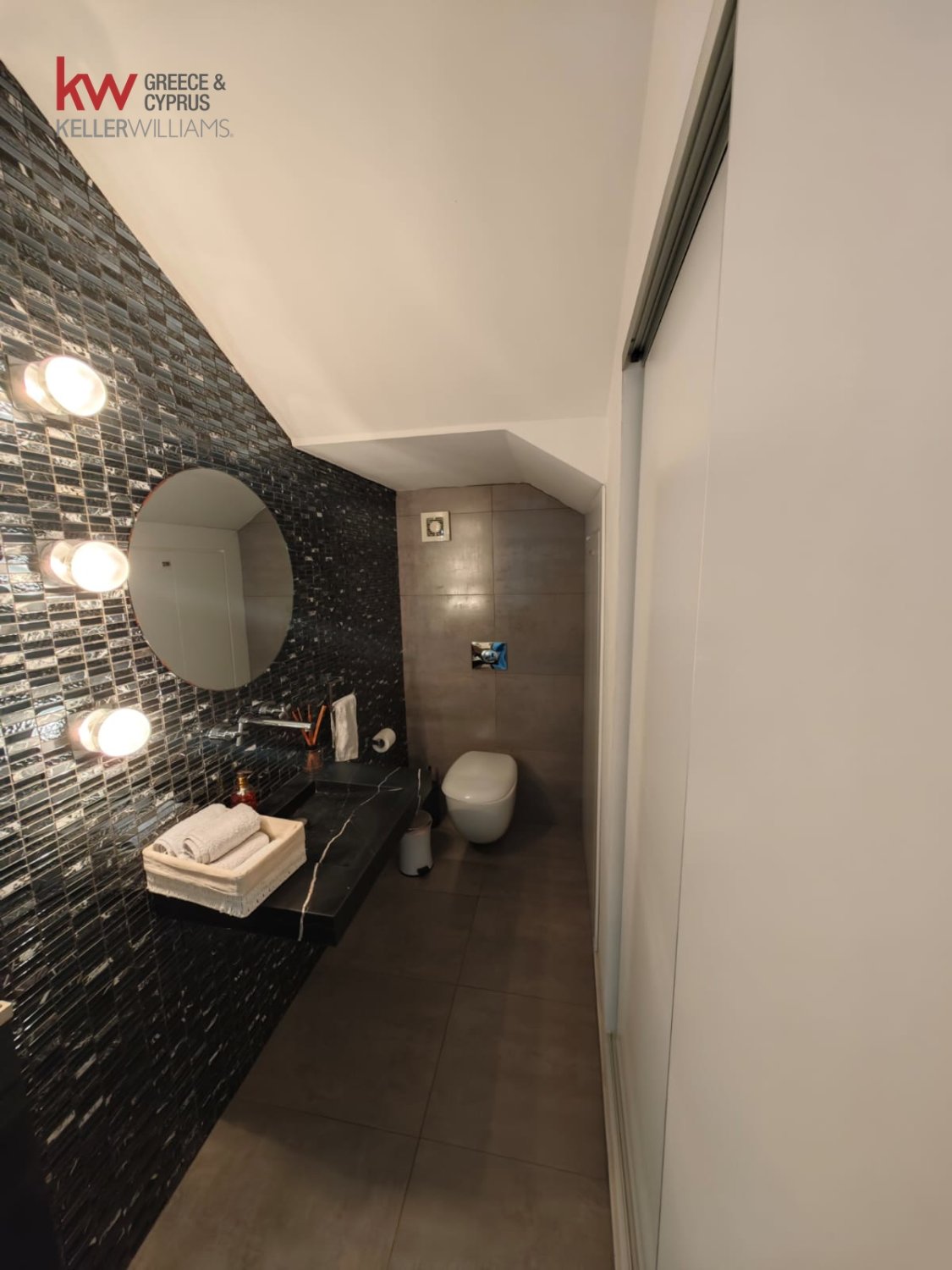 4 bedrooms Townhouse in Larnaka, Cyprus No. 39880