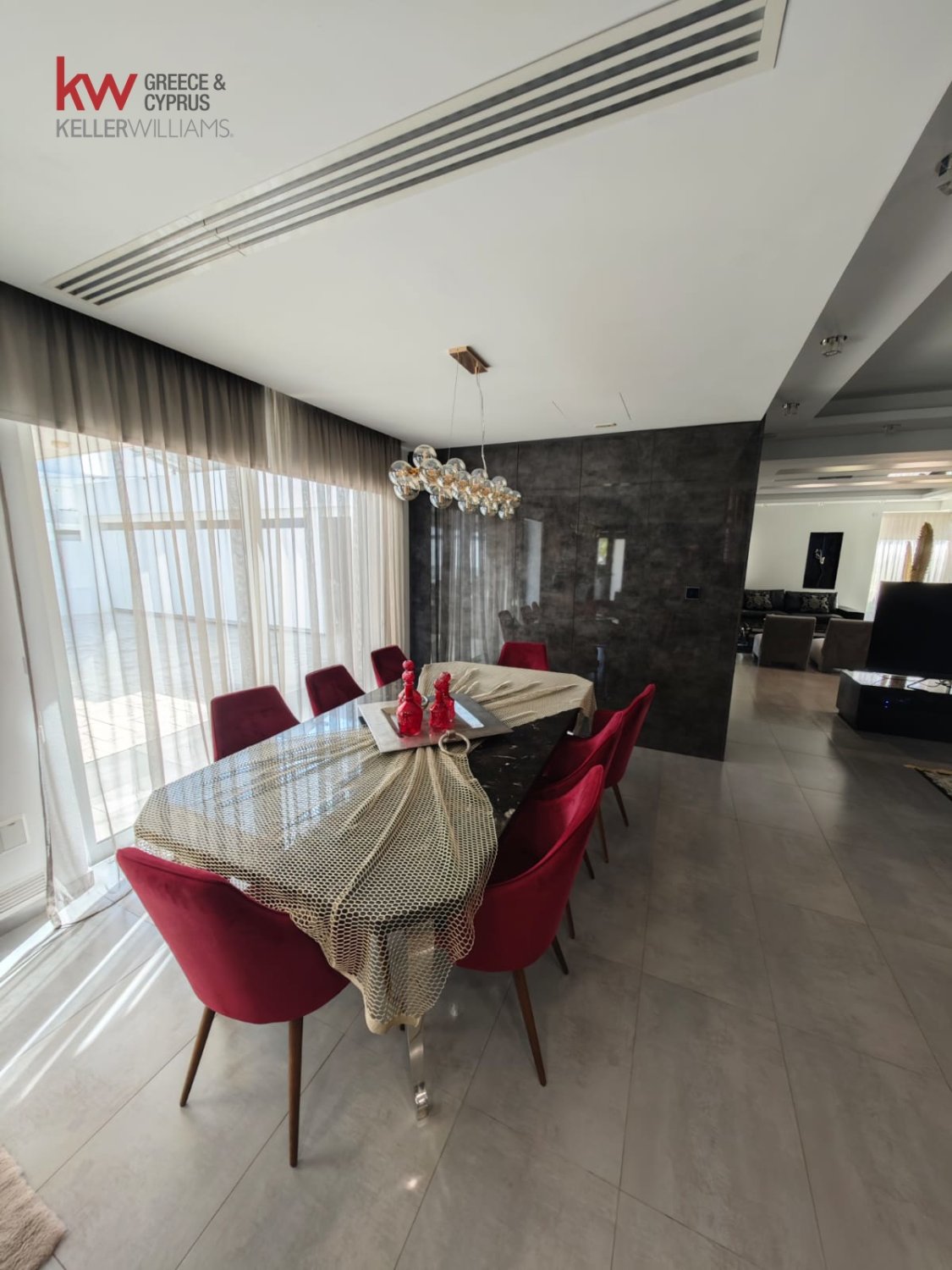 4 bedrooms Townhouse in Larnaka, Cyprus No. 39880