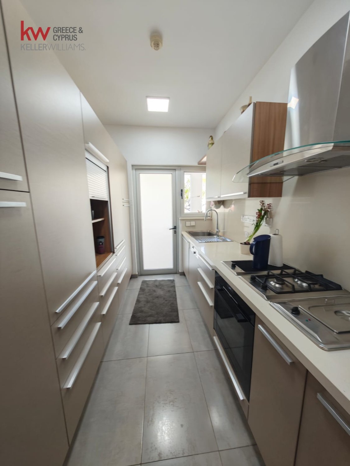 4 bedrooms Townhouse in Larnaka, Cyprus No. 39880