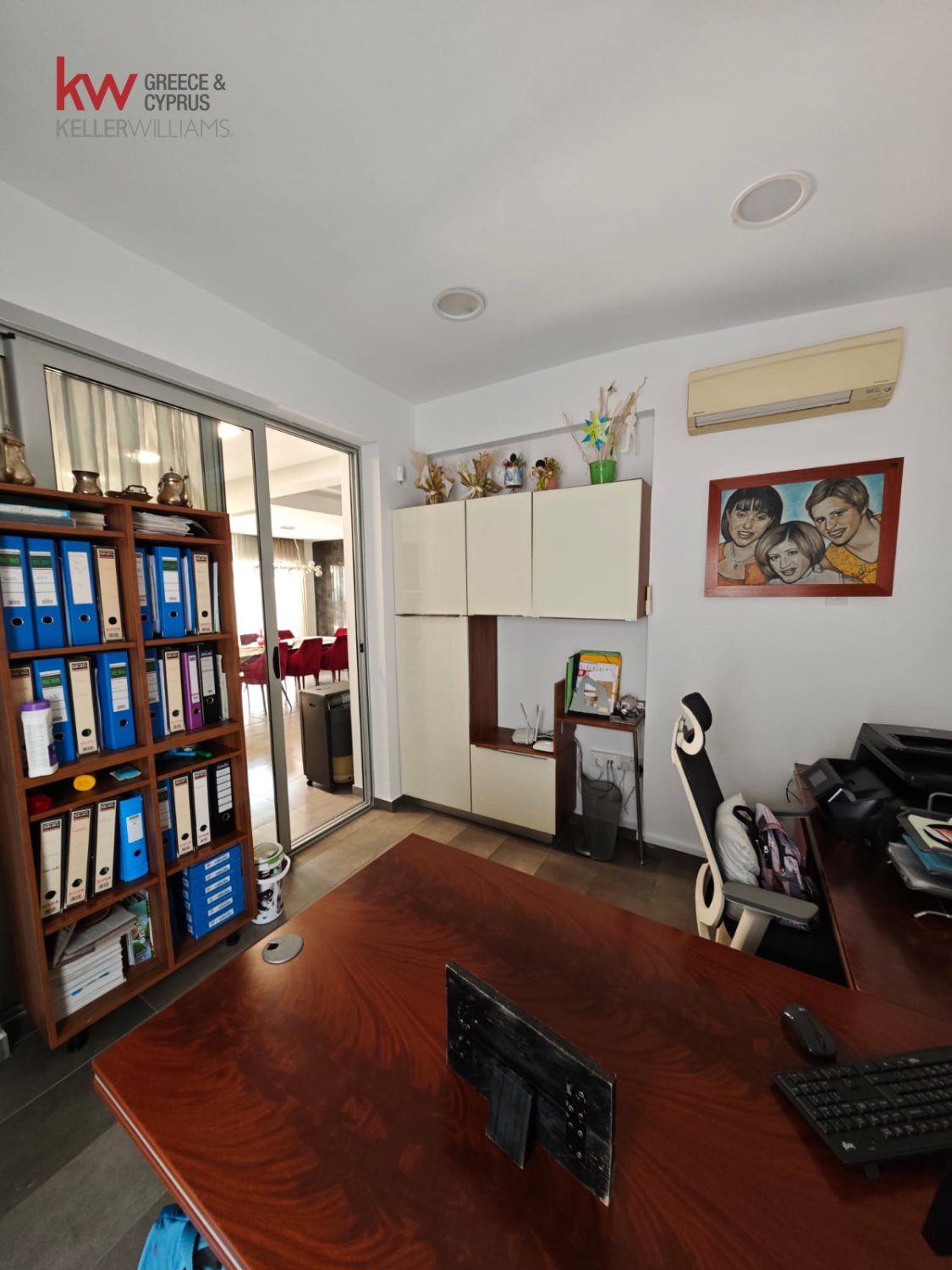4 bedrooms Townhouse in Larnaka, Cyprus No. 39880