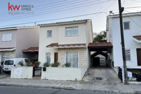 2 dormitorios Adosado en Strovolos, Nicosia,  No. 51462 2