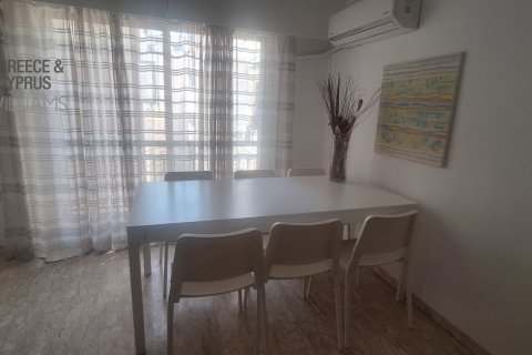 3 bedrooms Apartment in Larnaca, Larnaka,  No. 39482 5