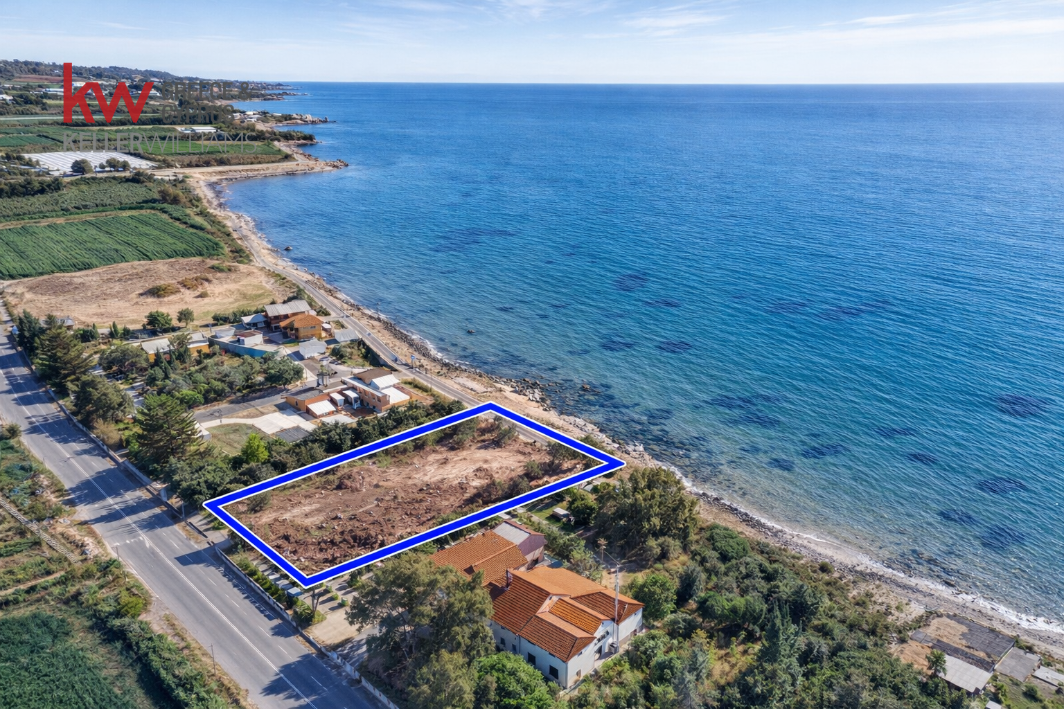 1904m2 Land in Maroni, Larnaka, Cyprus No. 39483