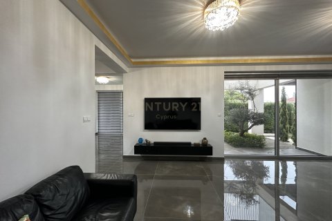 3 dormitorios Villa en Limassol,  No. 56133 9