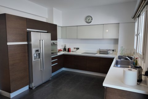 5 dormitorios Villa en Limassol,  No. 56131 9