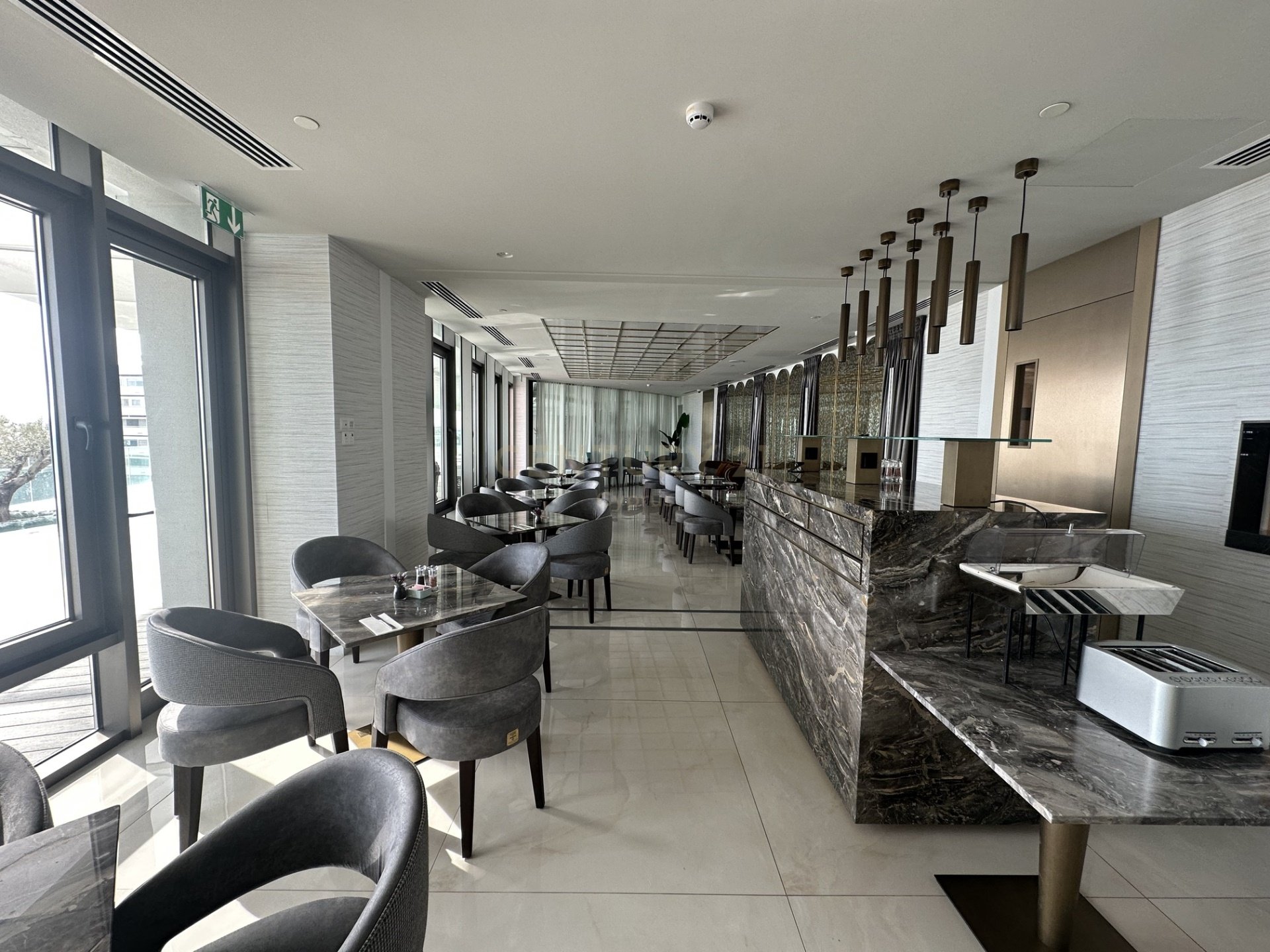 4 dormitorios Apartamento en Germasogeia, Limassol, Chipre No. 56132