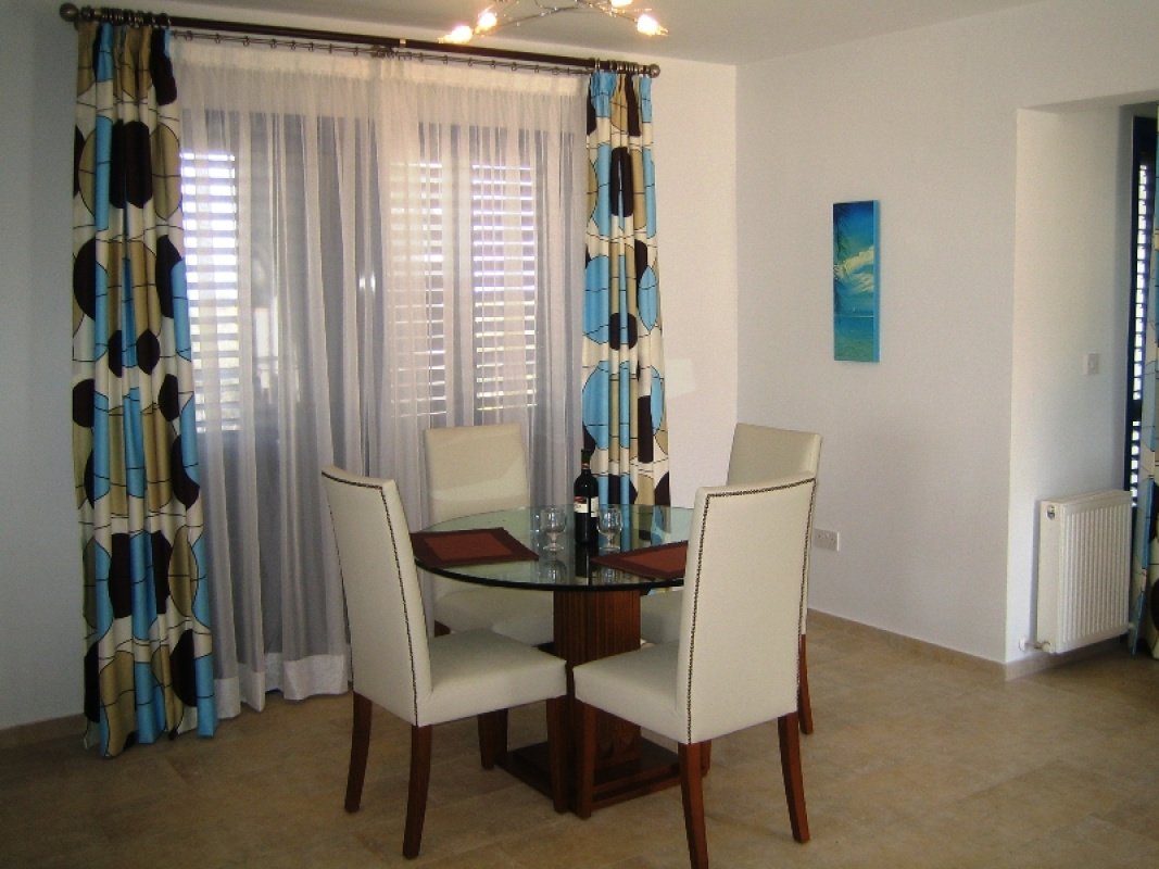 3 dormitorios Villa en Paphos, Chipre No. 38215
