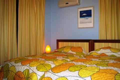 3 bedrooms Villa in Paphos,  No. 38215 11